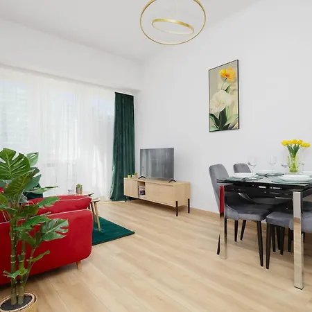 With Two Bedrooms Near The Metro In By Renters Апартаменты *